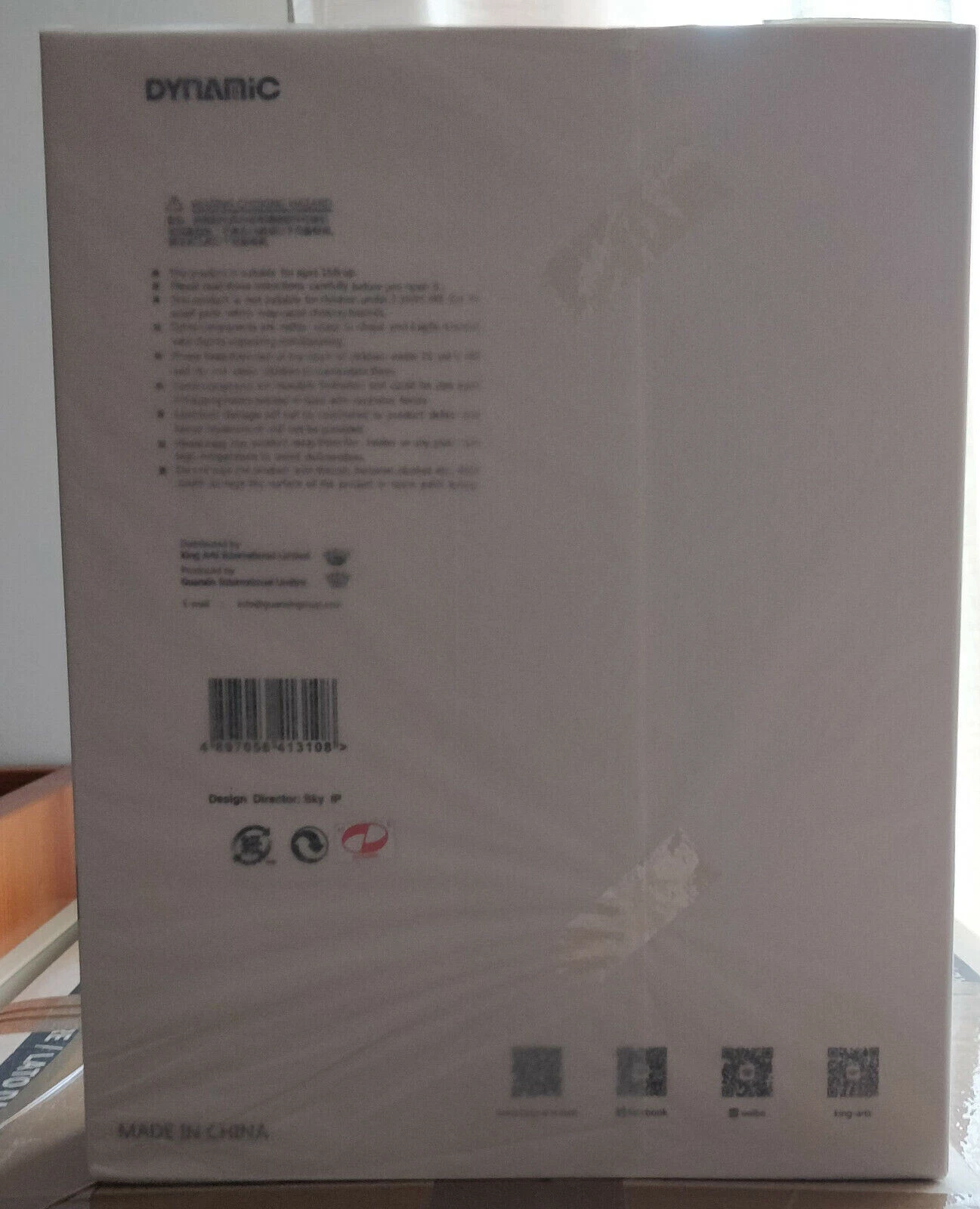 Foto 3 di 10