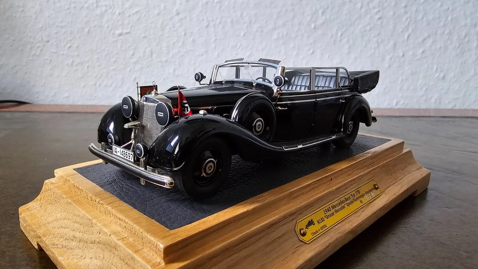 1/43 Mercedes-Benz 770, offen; gepanzert; 1940; EMC-Handarbeitsmodell - Bild 2 von 4