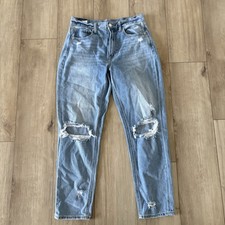 American Eagle Women's Mom Jeans Blue Medium Wash Distressed Stretch 5-Pocket 6