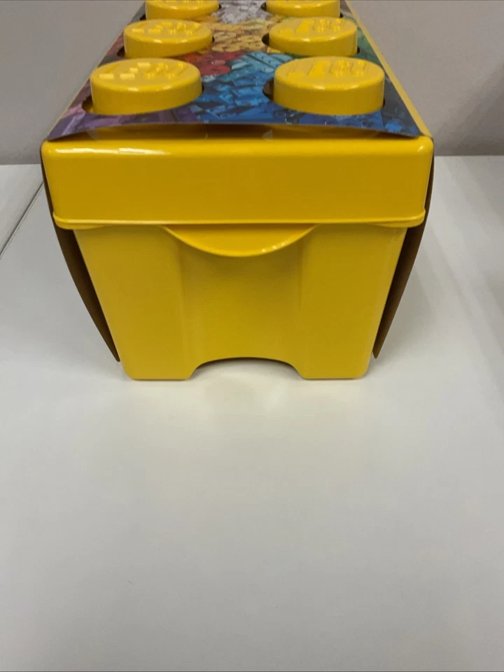 LEGO CLASSIC: Lego Medium Creative Brick Box (10696) G71 - Image 4 of 4