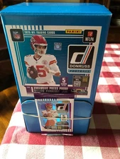 2025 Donruss Football Gravity Feed Box 48 Sealed PacksYellow Parallel Downtown🔥