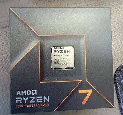AMD Ryzen 7 7700X AM5 4.5GHz 8-Core Boxed Processor New Sealed