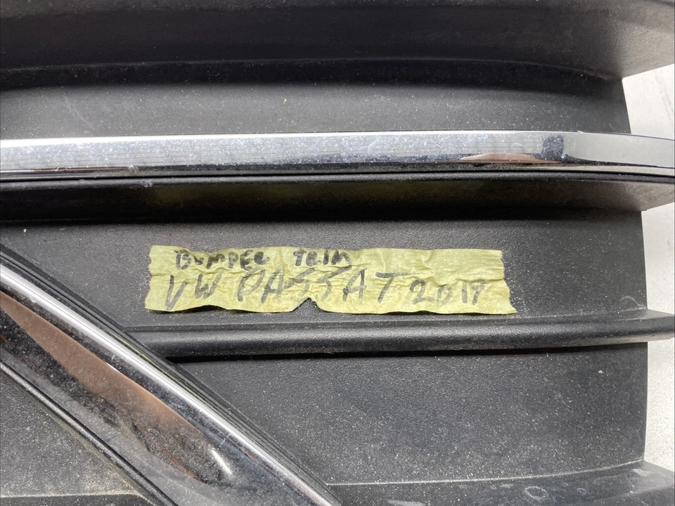 OEM 2012 2013-2015 VOLKSWAGEN PASSAT PARACHOQUES INFERIOR REJILLA LADO CONDUCTOR 561853665N Foto 2 de 4