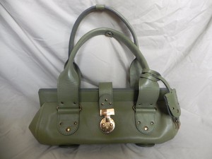 chloe purse with lock