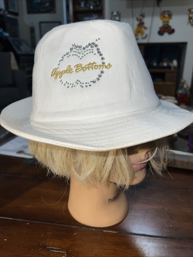 Apple Bottoms Vintage Y2K Cap Mütze Fedora Damen oder Herren weiß neu mit Etikett " - Bild 1 von 7