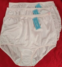 3 Pair Dixie Belle PINK 100% Nylon Size 12 Scalloped Leg Panty Style 719