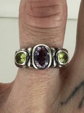 Vintage Sterlingsilber Bali Amethyst Peridot Trilogie Ring 6.75