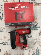 Milwaukee M18 FUEL 2746-20 18 Gauge Brad Nailer Cordless 18V Red Black
