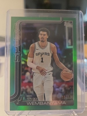 Victor Wembanyama 2025-26 Topps Tip Off Green Parallel #19/99 Spurs