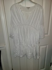 Lucky Brand White boho dress / top with a flowy design