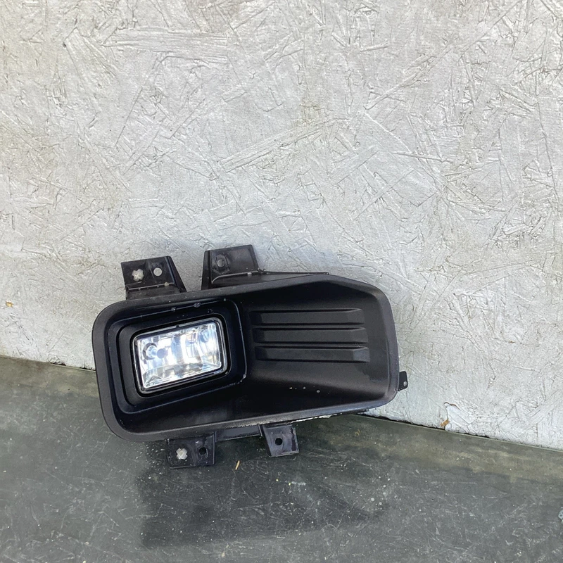 2015-2017 FORD F150 RIGHT RH PASSENGER SIDE FOG LIGHT OEM FL3Z15200B W/ BEZEL