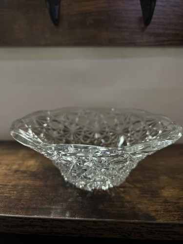 Vintage Daisy and Button Candy Dish Cut Clear Glass - 5.5" Round - Picture 2 of 11