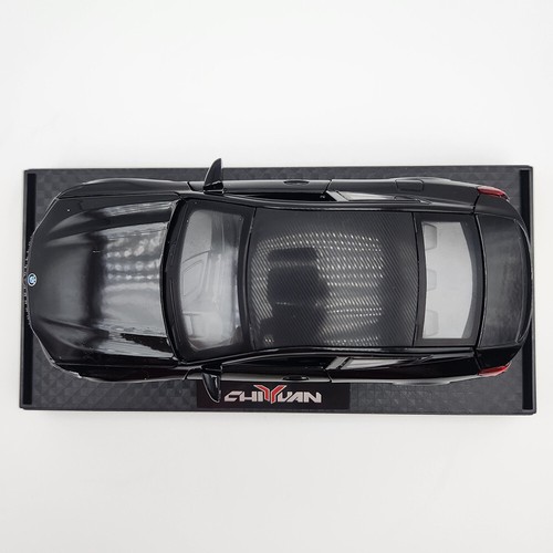 2019/2025 BMW M8 Diecast Model 1:32 Scale - Black - With Acrylic Display Box - Picture 5 of 8