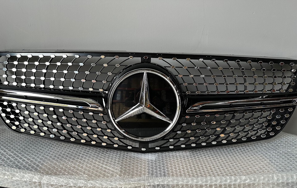 Lot De 5 Grilles De Calandre Chromées Pour Mercedes Vito W447 (2019-2024) – Installation Par Adhésif