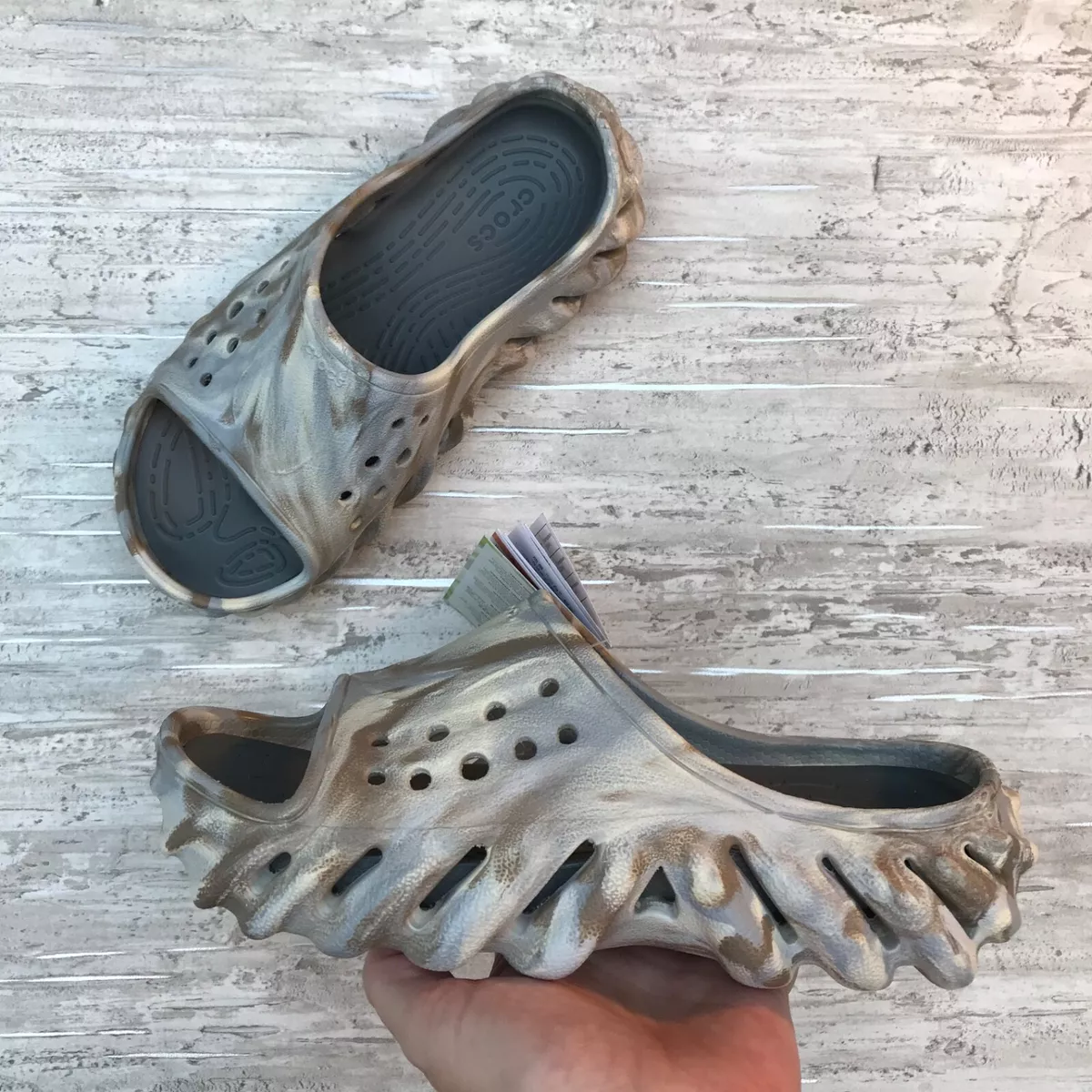 Crocs slide best sale on
