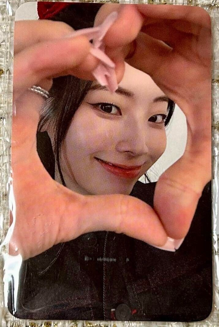 TWICE STRATEGY POPUP KOREA Seoul Lucky Draw official photocard