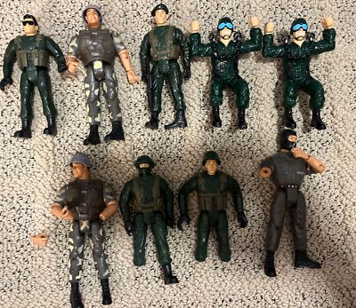 Lot Of 5 Military Men Figurines/Toys  & 4 Maimed  Figurines w Missing Limbs