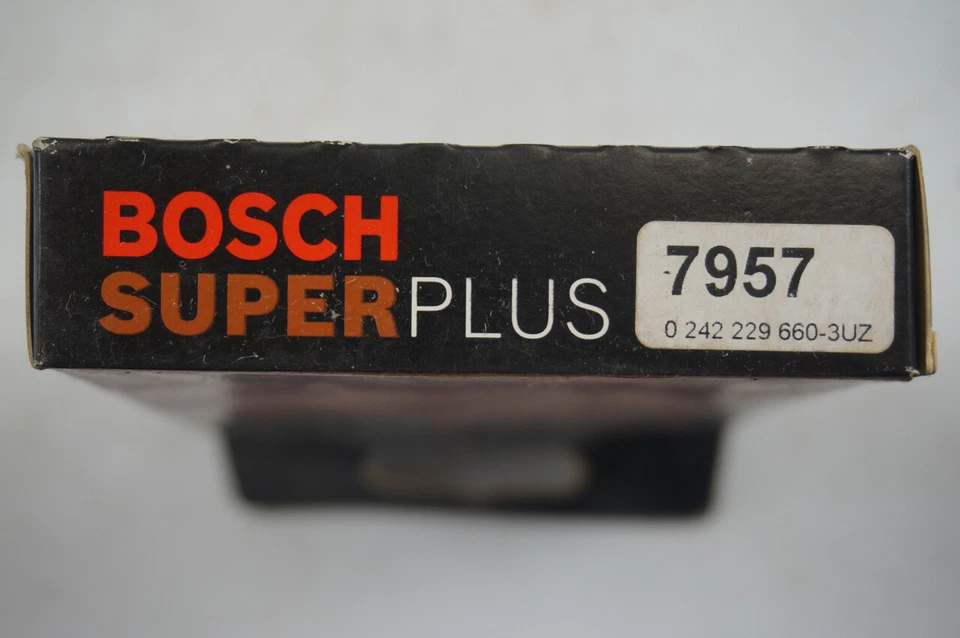 BOSCH SUPER PLUS 7957 SPARK PLUGS PACK OF 4 NOS - Image 3 of 4