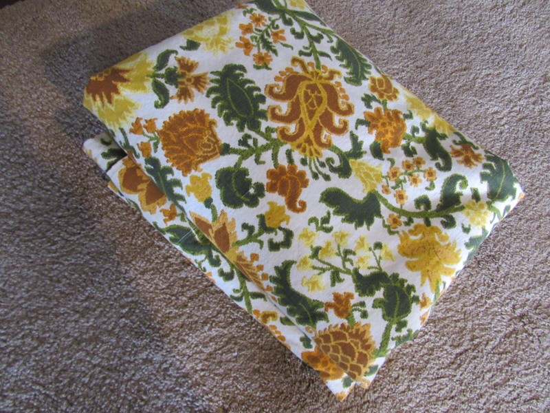 Vintage Green and Yellow Floral Heavy Linen Curtains 119 x 74
