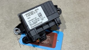 A0009003101 Steuergerät Kraftstoffpumpe Modul Sensor für Mercedes SLK R172