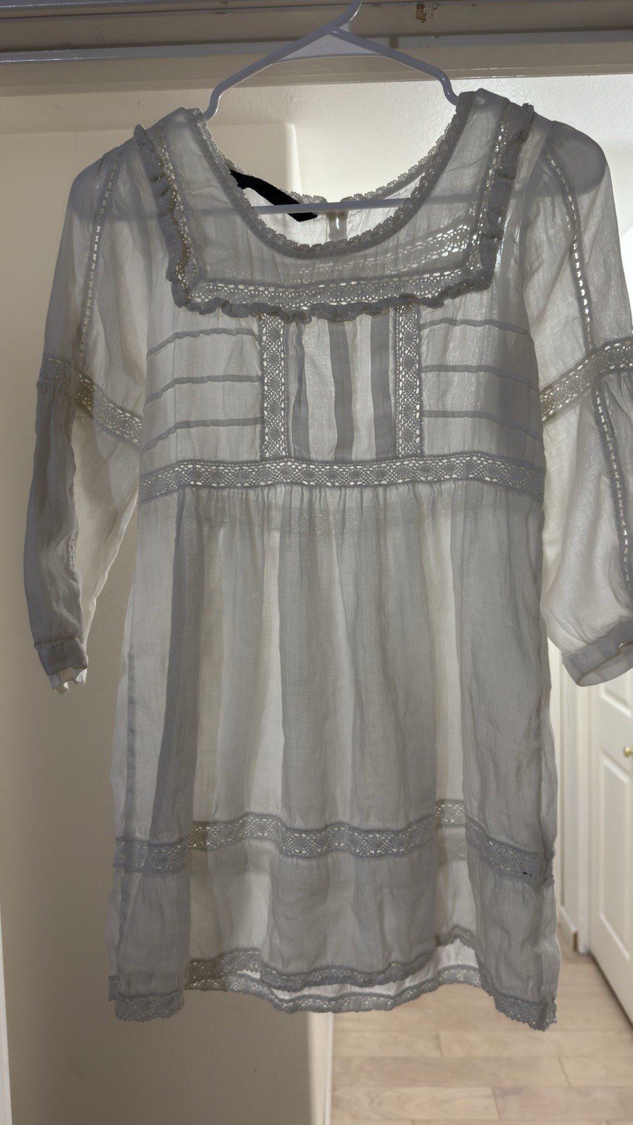 ZARA WOMENS top S