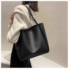 Bolso de mujer de diseño negro