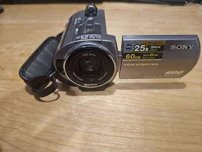 Sony Handycam DCR-SR82 60GB HDD Camcorder 25x Zoom NightShot Plus