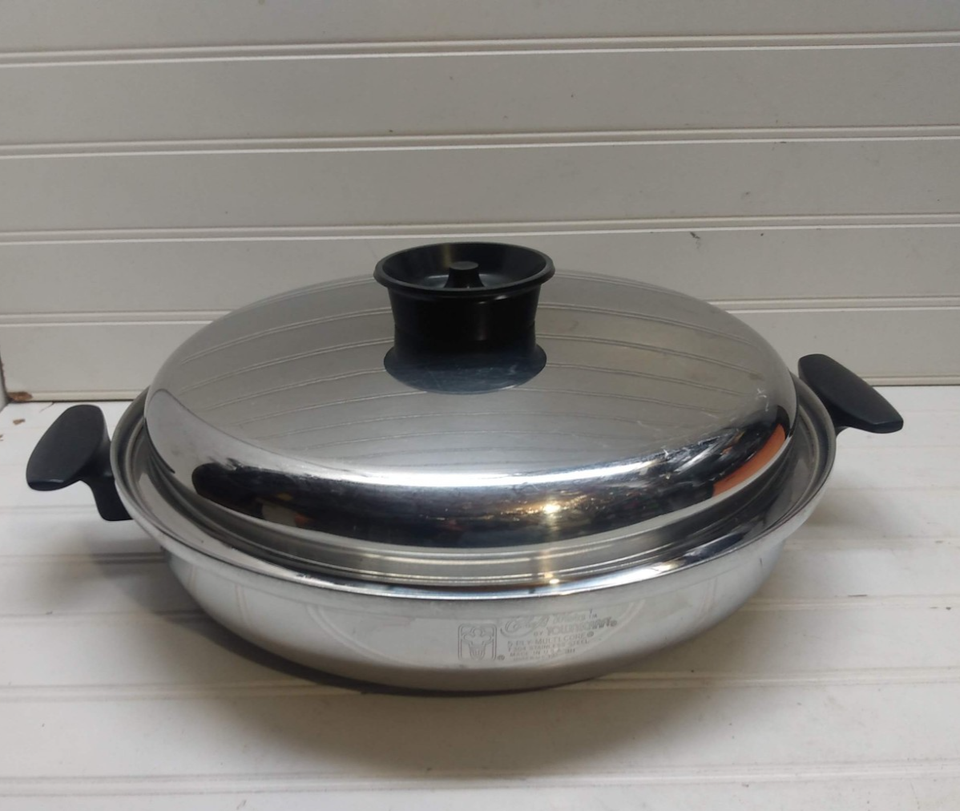 Cacerola Townecraft Chef’s Ware 1 Qt – Acero Quirúrgico T-304 Multinúcleo Con Tapa (Usada)