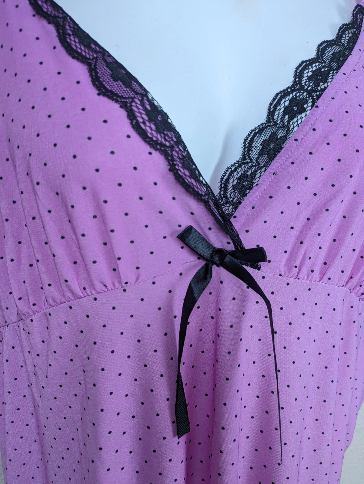 UNDERCOVER Camicia da notte a pois viola corta sexy lingerie con volant fiocco pizzo