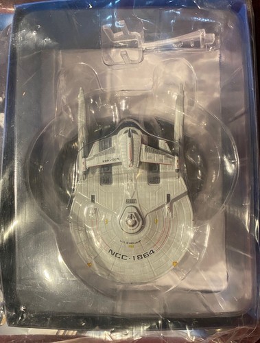 Star Trek USS RELIANT NCC-1864 DIE-CAST & RESIN TV STARSHIP MODEL & MAGAZINE 11! - Picture 2 of 4