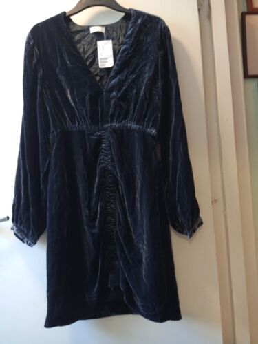 Lovely H&M BNWT RRP £120 Silk Blend Velvet Dress, Size 10 - Afbeelding 1 van 16