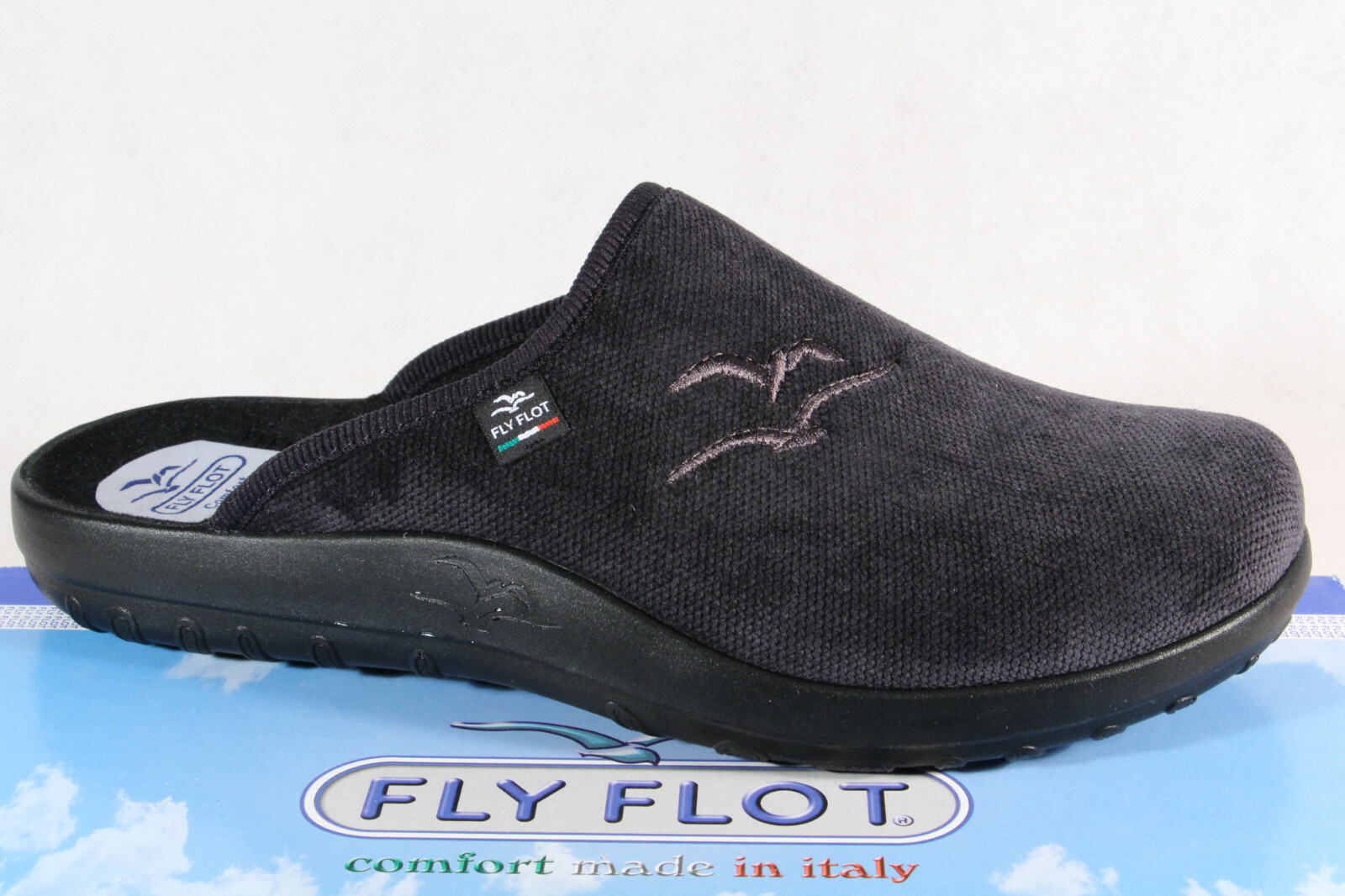 fly flot slippers size 5