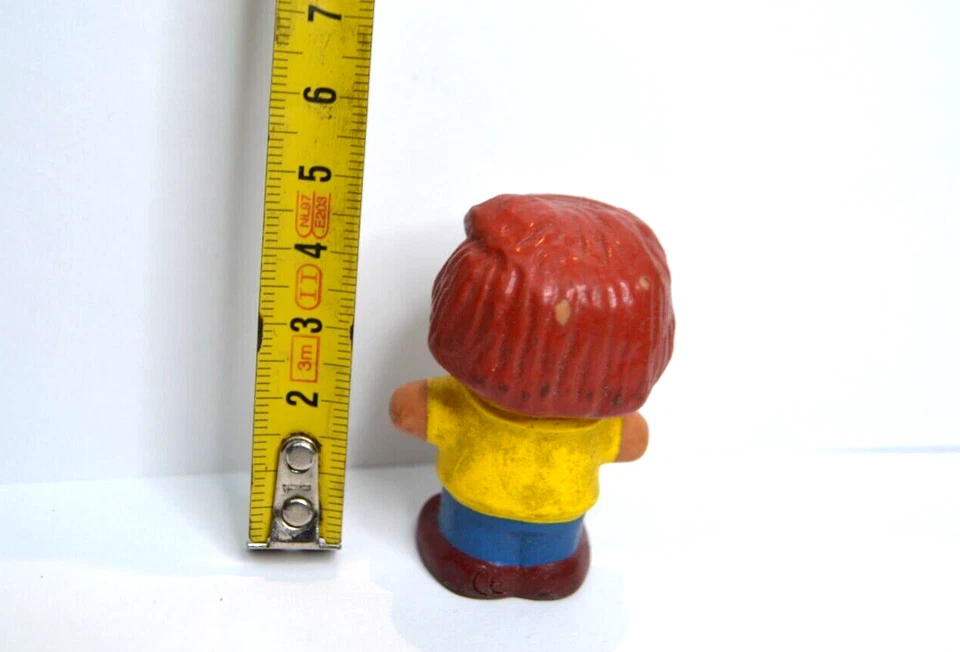 JOUET FIGURINE garçon FIGURE VINTAGE ARBRE MAGIQUE VULLI PVC NON Articulé - Photo 2/2