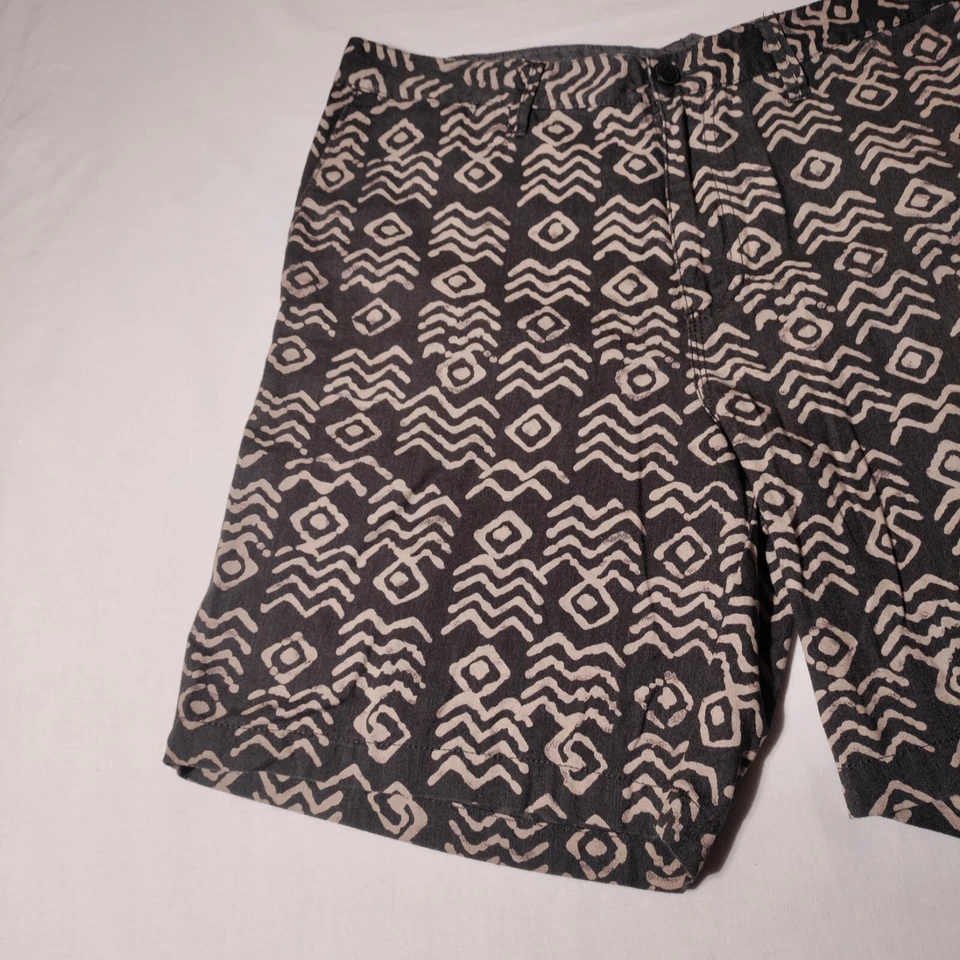 Pantalones Cortos Vans Off the Wall Tribal Azteca Estampado Suroeste Para Hombre Talla 36 (35x7.5 Act) Foto 3 de 4