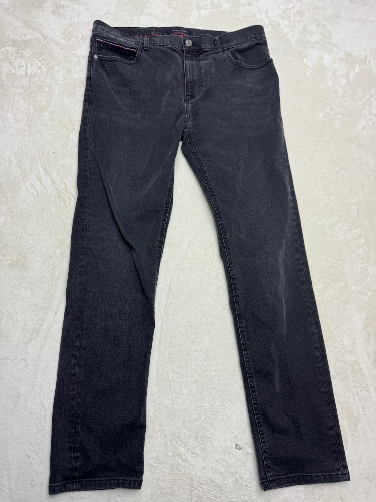 Tommy Hilfiger Jeans Mens 36 Black Denim 36x32 Straight Leg Pocket Flag