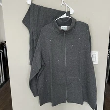New Quacker Factory Jacket Pants Set Gray  Rhinestones Pockets. Size plus 2X