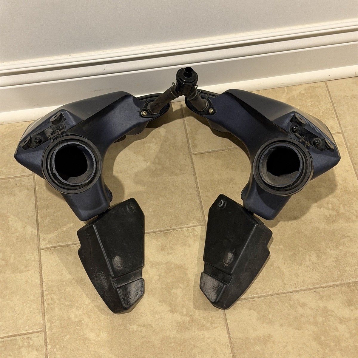 Air出品 98-99 KAWASAKI NINJA ZX9R ZX9 LEFT RIGHT RAM AIR INTAKE DUCT TUBE