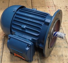 WEG 0.55KW 4 POLE 1420RPM 3 PHASE 50HZ 80 B5 FLANGE MOUNTED ELECTIC MOTOR IE2