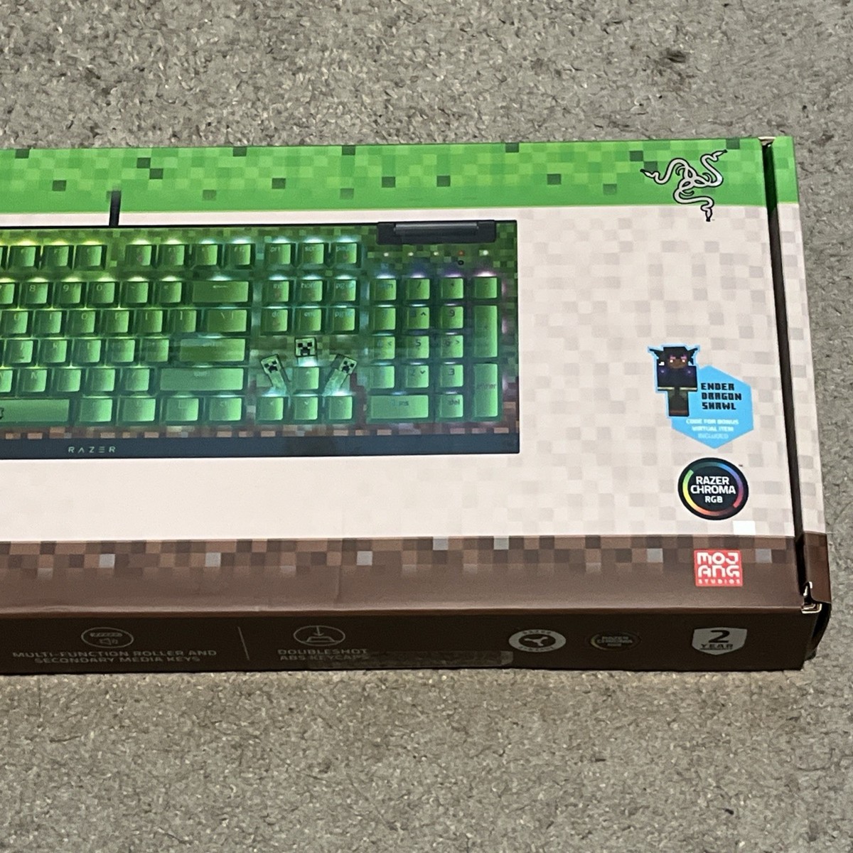 Razer Blackwidow V4 X Minecraft Edition Gaming Keyboard w/ Cobra