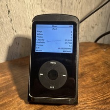 Apple iPod Classic 5th Gen Black A1136 30GB - Screen Damage