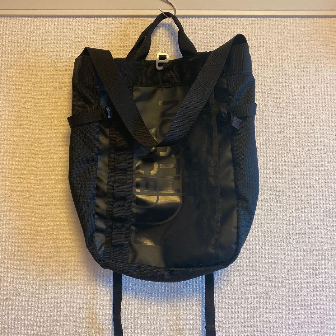 North Face 2 Backpack for Hiking and Travel-image