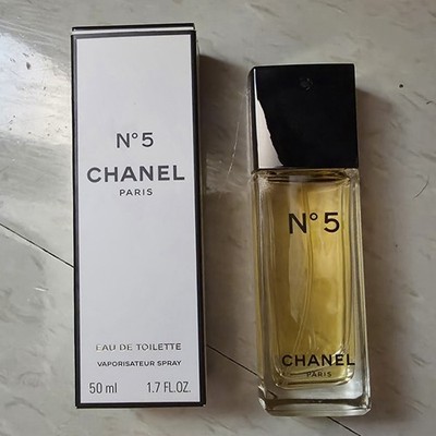 Chanel No. 5 Eau de Toilette Spray 1.7 oz (50 mL) New In Box