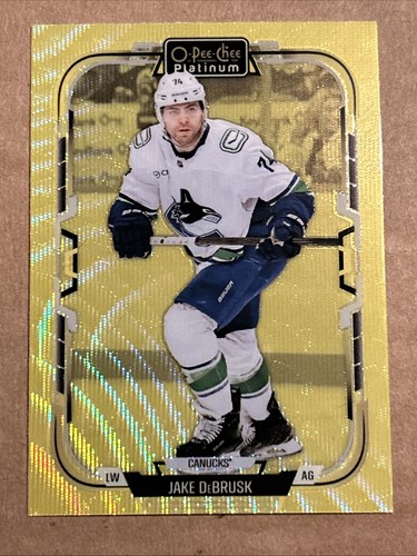 Jake DeBrusk 2025-26 O-Pee-Chee Platinum #44 Neon Yellow Surge - Bild 1 von 2