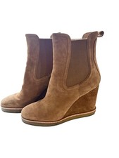 Veronica Beard Women's Brown Aari Boot Suede Waterproof Wedge Chelsea Shoe 9.5M