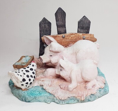 Vintage Summit Collection Resin Farmyard Schweine & Huhn Figur signiert '95 WU H31/4 Zoll