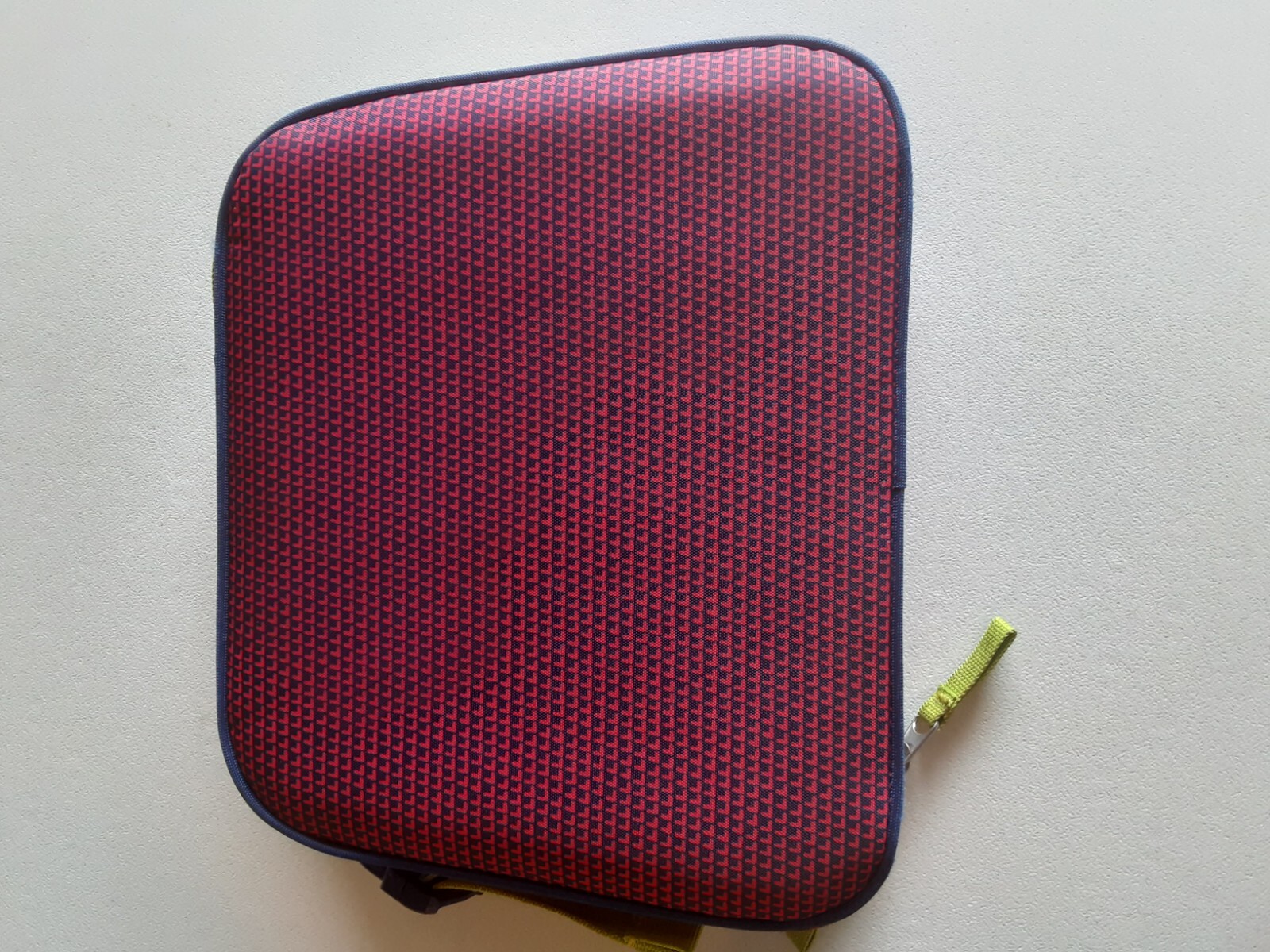 Under Armour Insulated Lunch Box Cooler FlexAGuard Thermos Pink