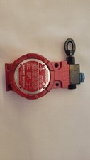 HONEYWELL CLSXB4A Safety Limit Switches .Single head cable pull. 
