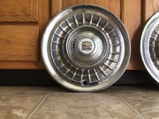 1 Good Used Oem 1959 Cadillac Deville - 62 - 75 Limo 15 Hubcap Wheel Cover