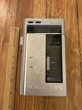 Aiwa Portable Cassette Player/Recorder Walkman HS-J300 Radio - tested but read