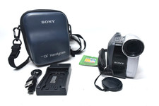 Sony DCR-HC28 NTSC / PAL MiniDV Handycam Camcorder 20x Zoom Video Camera Tested